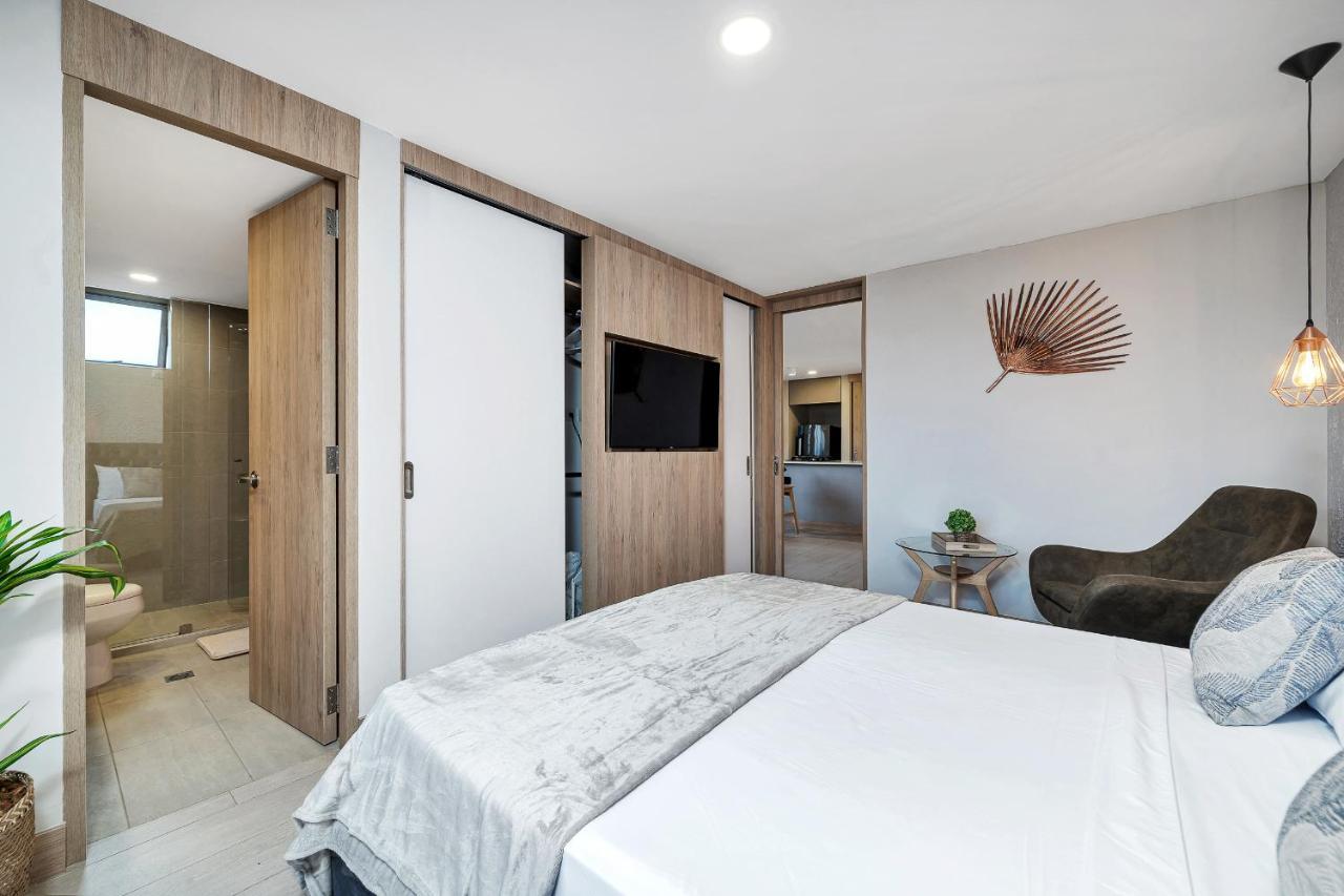 Aptos Alcazar Oviedo By Housy Host Medellin Exterior photo